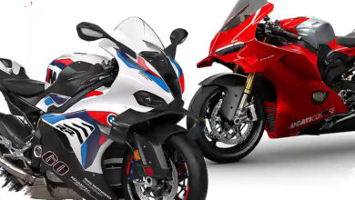 Dua Superbike 218 Hp Ini Sama Kuat di Atas Kertas, Bedanya Terasa Saat Digeber